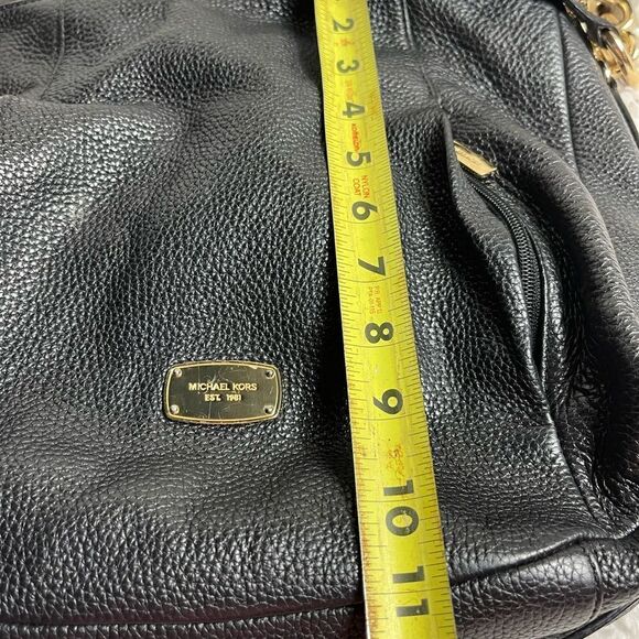 Michael Kors Black Pebbled Leather Zipper Pockets Chain Strap Hobo Shoulder Bag - Picture 14 of 14